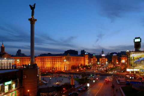 Photo Source: Flickr of Alexxx Malev; Kiev. Maidan Nezalezhnosti . Link https://www.flickr.com/photos/alexxx-malev/13333327953/