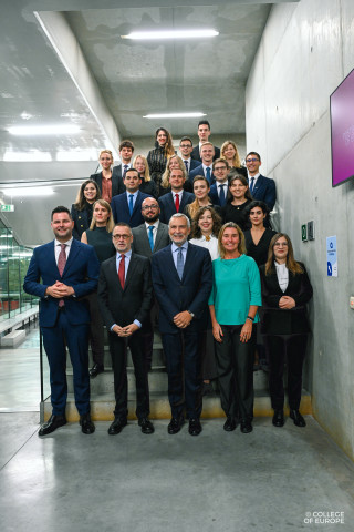 Promotion picture of the first group of European Diplomatic Academy participants for 2023-2024